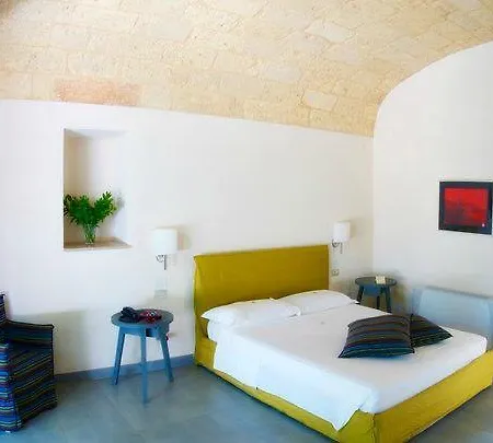 Eleven Bed & Breakfast 4*