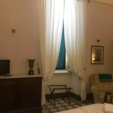 Eleven 4* Presicce